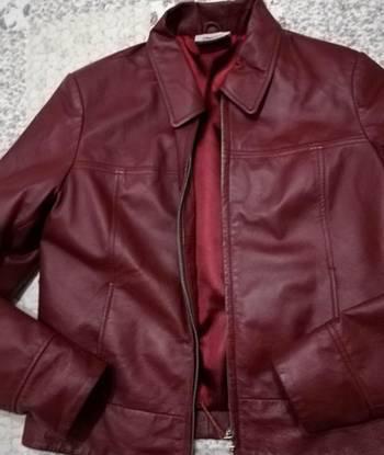 Blusão cabedal bordeaux, city jeans (pele genuína) Blusão cabedal bordeaux, city jeans (pele genuína)