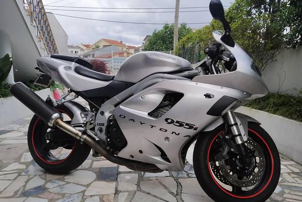 Triumph Daytona 955i