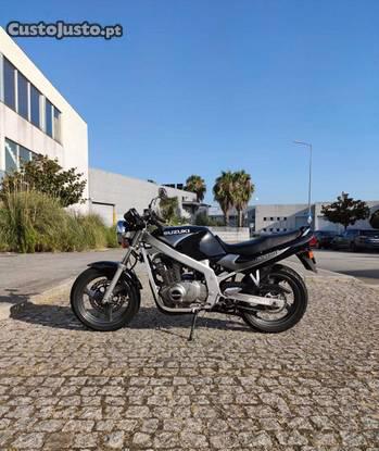 Suzuki GS 500 E (GM51A) 38.2kw