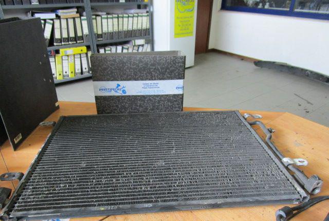 Radiador AC 8E0260401B AUDI / A4 / 2003 / 1.9TDI / USADO /