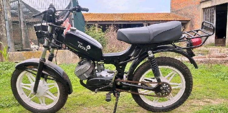 Casal super boss - 38732607 Casal super boss - 38732607