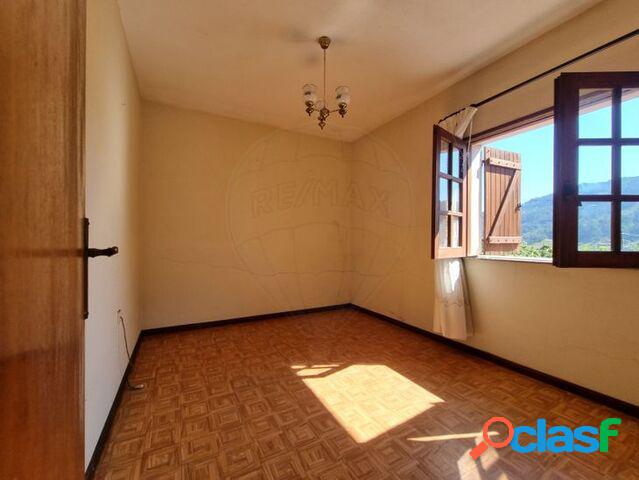 Venda - Moradia - T2
