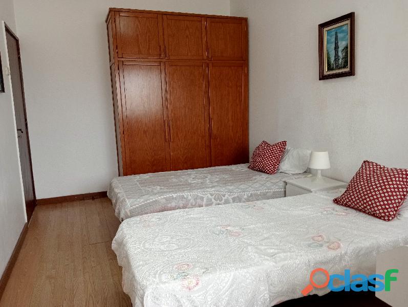 Apartamento T2 mobilado e equipado ao Marquês 7
