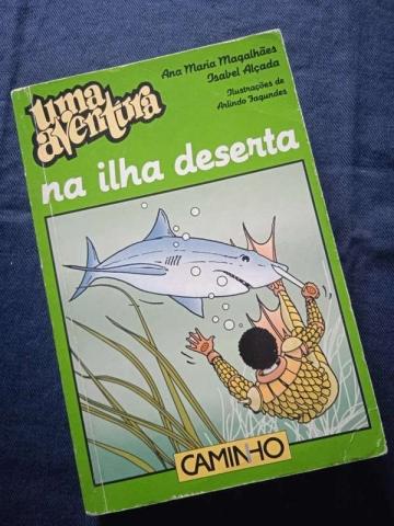 Uma aventura na ilha deserta Uma aventura na ilha deserta