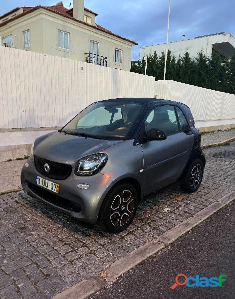 Smart ForTwo Coupé 0.9 Passion 90 Aut. (84 000 km) 8000 EUR Quilómetros 84 000 km Combustível Gasoli Smart ForTwo Coupé 0.9 Passion 90 Aut. (84 000 km) 8000 EUR Quilómetros 84 000 km Combustível Gasoli