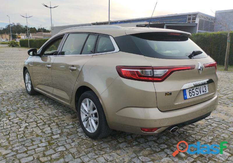 Renault Mégane Sport Tourer 1.5 dCi Dynamique S SS (162 000 km) 8000 EUR Quilómetros 162 000 km Comb 3