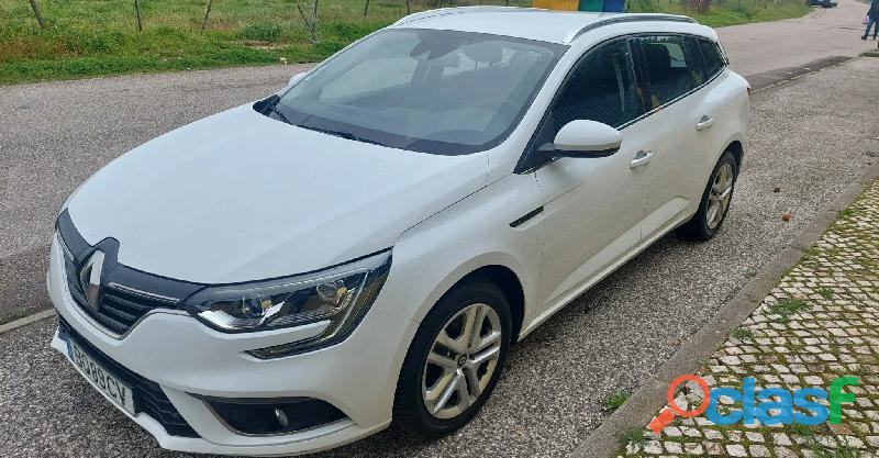Renault Mégane Sport Tourer BLUE dCi 115 BUSINESS EDITION (148 000 km) 8000 EUR Quilómetros 148 000 Renault Mégane Sport Tourer BLUE dCi 115 BUSINESS EDITION (148 000 km) 8000 EUR Quilómetros 148 000