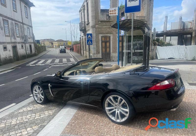 Jaguar XK XKR 4.2 V8 S/C Convertible (190 000 km) 25000 EUR Quilómetros 190 000 km Combustível Gasol 6