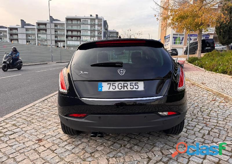Lancia Delta 1.9 M Jet TwinTurbo Platino (200 000 km) 5000 EUR Quilómetros 200 000 km Combustível Di 6