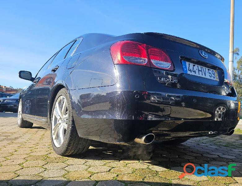 Lexus GS 450h 81 Mid+Kit Multimédia (240 000 km) 7000 EUR Quilómetros 240 000 km Combustível Híbrido 4
