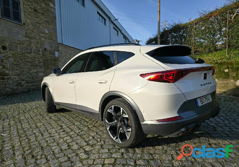 Cupra Formentor 1.4 e Hybrid DSG VZ (18 000 km) 22000 EUR Quilómetros 18 000 km Combustível Híbrido 10