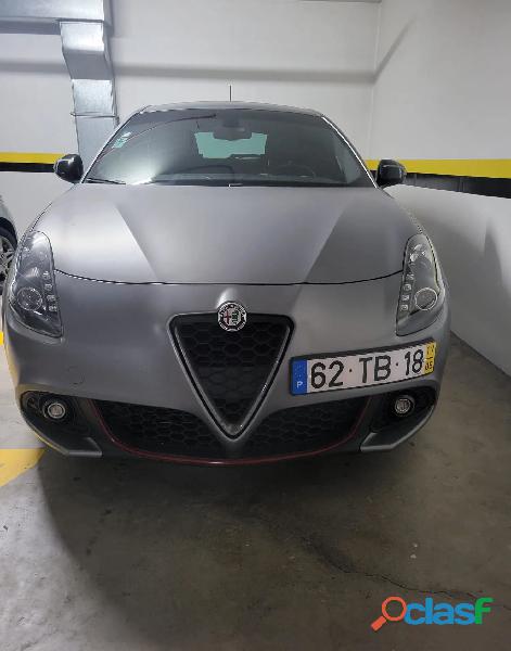 Alfa Romeo Giulietta 1.6 JTDm Super TCT (114 041 km) 10000 EUR Quilómetros 114 041 km Combustível Di 3